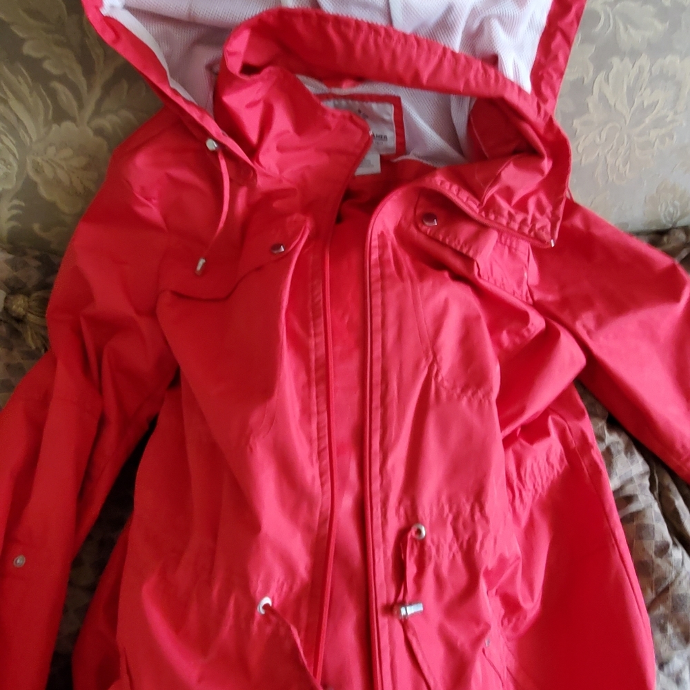 Rain coat